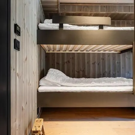 Cozy In & Out Apartment *